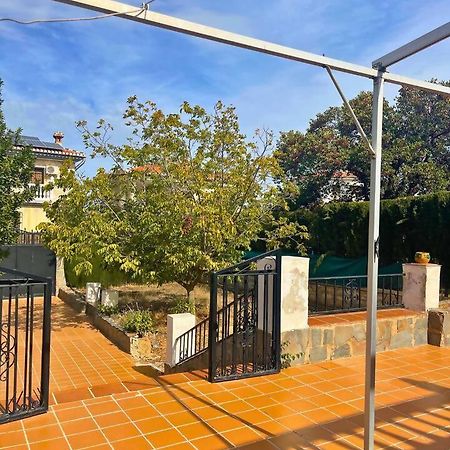 Vila Casa Con Jardin En Ogíjares Exteriér fotografie