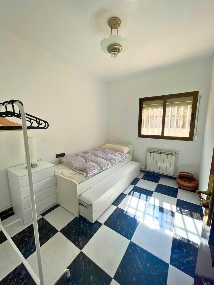 Vila Casa Con Jardin En Ogíjares Exteriér fotografie