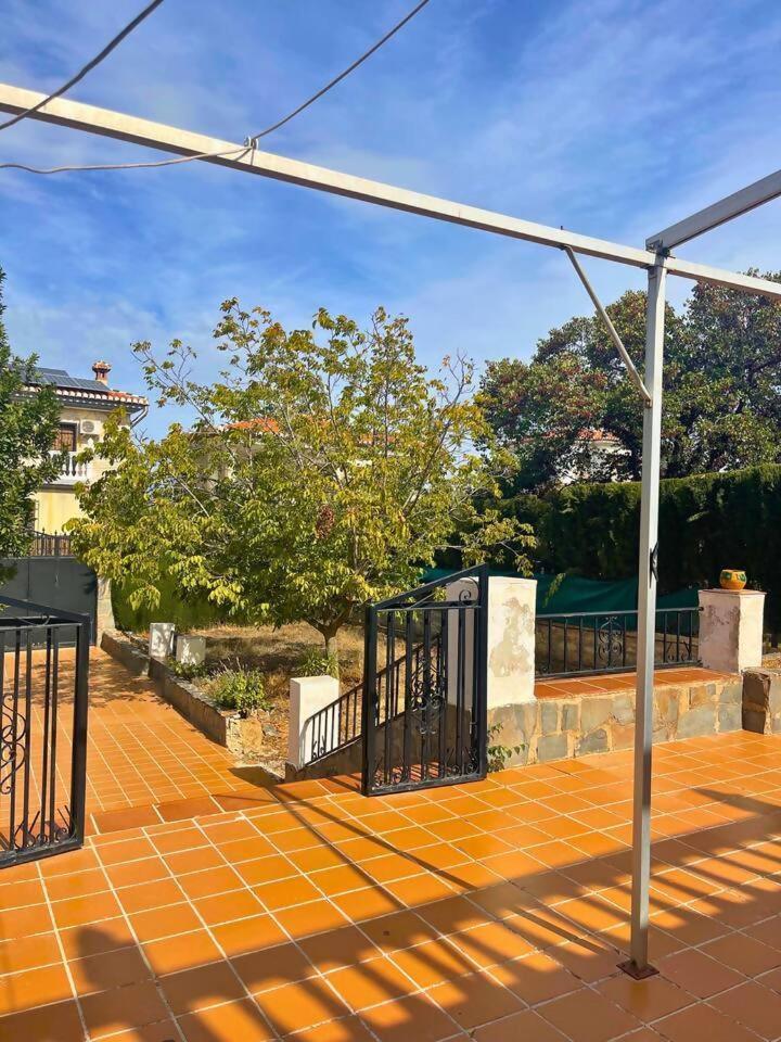 Vila Casa Con Jardin En Ogíjares Exteriér fotografie